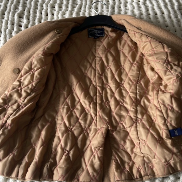 American Eagle size medium , camel jacket. Lined, 65% wool. Tailored. No flaws. - Picture 7 of 10